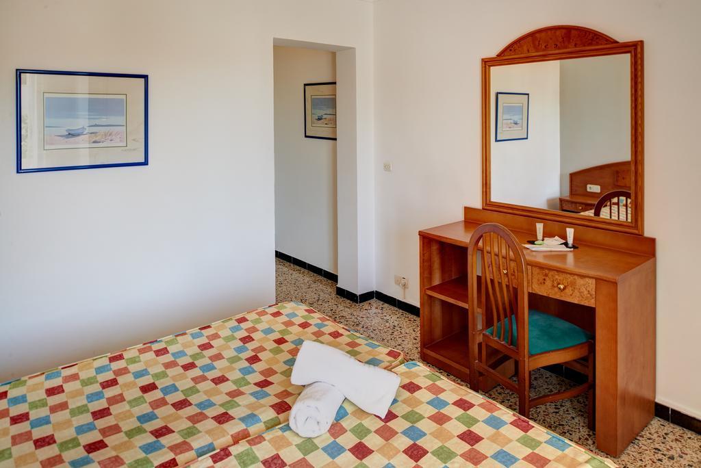 Hostal Talamanca Cala D´Or Exterior foto