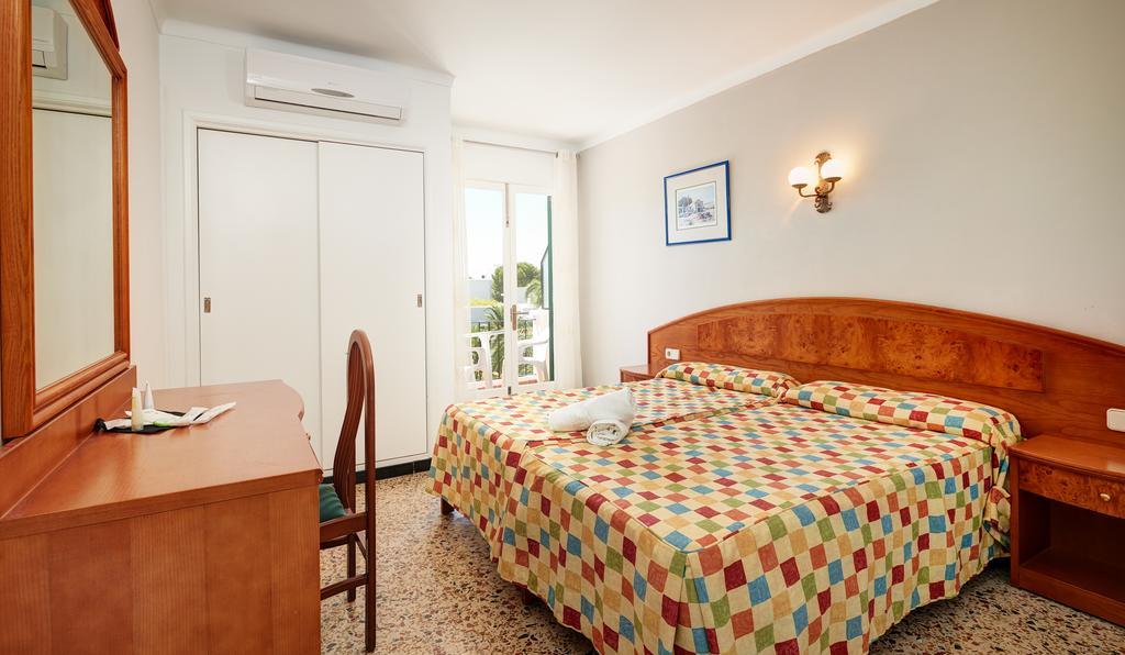 Hostal Talamanca Cala D´Or Exterior foto